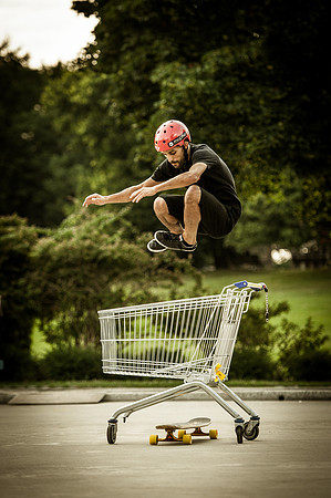Lotfi Lamaali, Loaded Boards, Eurostoke, Hippiejump,